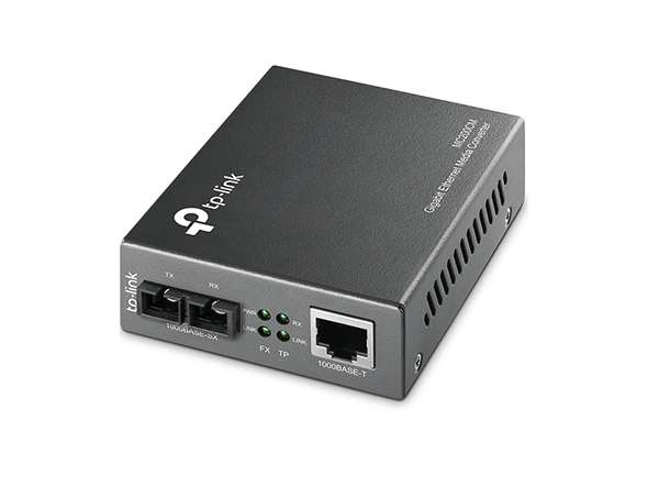 Gigabit Ethernet mediaomzetter met referentie MC200CM van het merk TP-LINK