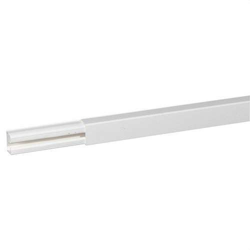 Zelfklevende kabelgoot 32x20mm DLPLUS met referentie 030017 van het merk LEGRAND