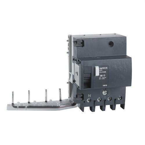 Differentieelblok VIGI NG125/63 4P 300mA Klasse AC met referentie 19005 van het merk SCHNEIDER ELECTRIC