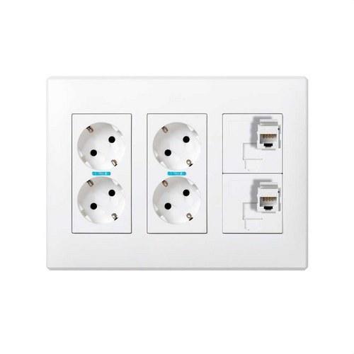 Kit wanddoos opbouw of inbouw 3 dubbele elementen met 2 dubbele stopcontacten en 2 platen 1 RJ45 6 UTP wit Simon 500 Cima met referentie 51000307-030 van het merk SIMON